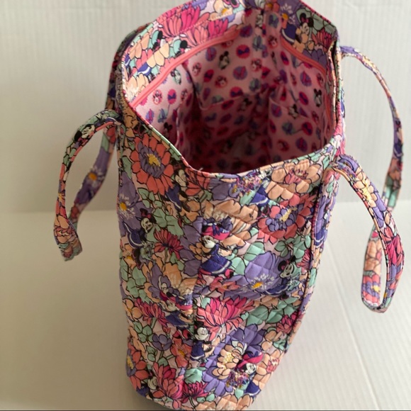 Vera Bradley Disney Minnies Garden Party Large Tote - Picture 9 of 15